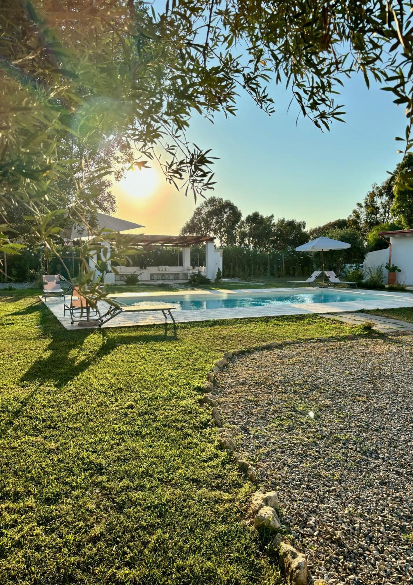 Relais Ruggiero Bed & Breakfast Le Castella  Eksteriør bilde